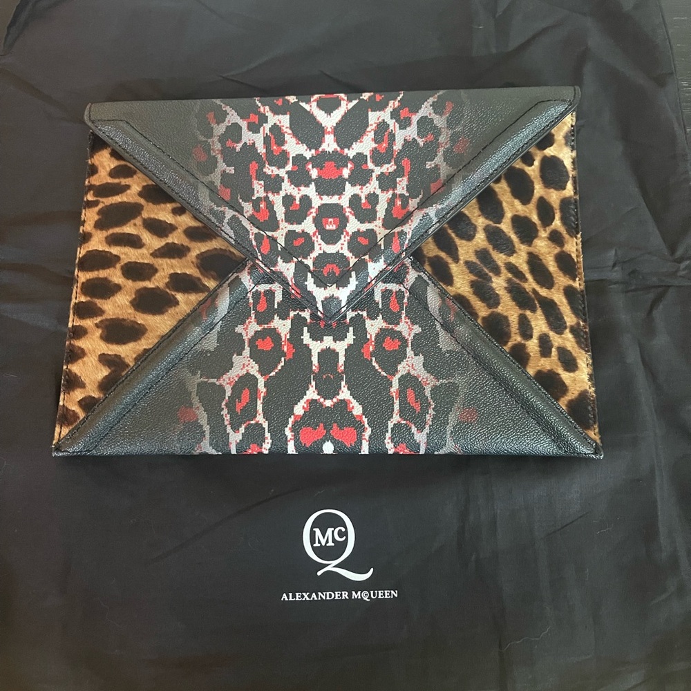 NWT McQ by Alexander McQueen Manta Leather Clutch Bag